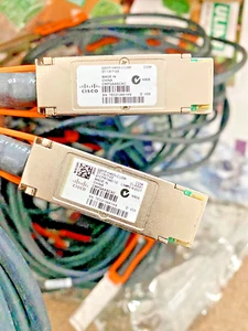 Cisco QSFP-H40G-CU3M C0 QSFP+ 40GBASE-CR4 passives Kupferkabel 3 m mit Hologramm - Bild 1 von 3