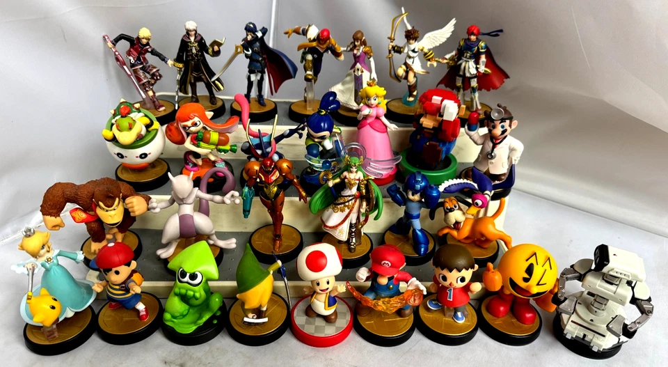 Nintendo Amiibo Lot of 20 Figures – Super Smash Bros Donkey Kong,Zelda,Mario,etc - Image 1 of 4