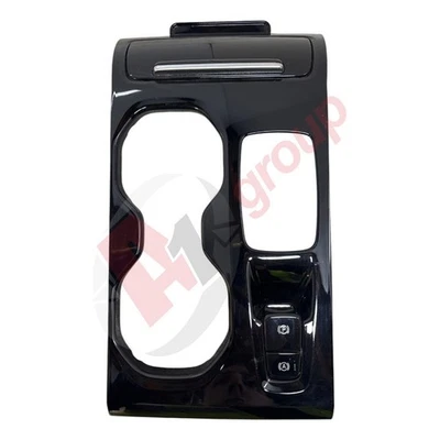 VOLVO XC40 RECHARGE T5 19-24 AUTO PARKING BRAKE SWITCH & SURROUND 31694798-HG - Image 1 of 4