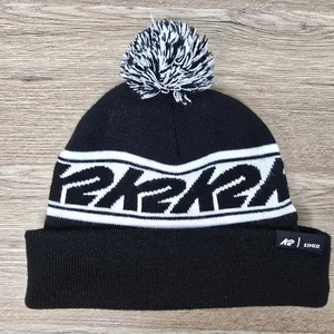 K2 Beanie Mütze Ski Snowboard Bündchen Bommel Spruch Winter schwarz Erwachsene Einheitsgröße Kappe - Bild 1 von 7