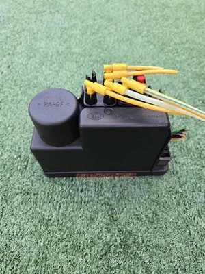 Bomba de vacío de bloqueo de puerta central 90-95 Mercedes R129 300SL 500SL 1298000448 OEM Foto 1 de 4