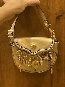 NUEVO SIN ETIQUETAS Y2K Juicy Couture Mini Bolso de Mano de Cuero Encantado Dorado - Imagen 1 de 6