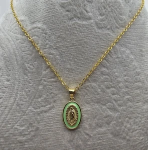 Virgen de la Guadalupe kleine grüne Halskette mit Anhänger ~ katholisches Geschenk - Bild 1 von 10