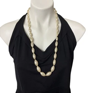 Vintage Faux Pearl Necklace With Gold-Tone Clasp & Beading - Picture 1 of 3
