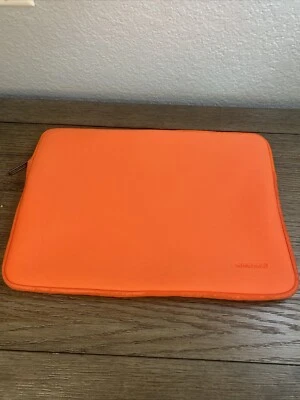 Funda naranja para portátil Incase para 17" (LR) Foto 1 de 4