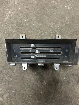 Chevrolet Impala 1967 1968 calefacción climatizador panel interruptor 7300755A Foto 1 de 4