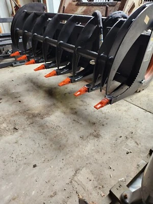 NUEVA Minicargadora Resistente 78" Cepillo de Leña Pinza Kubota Bobcat Estuche CAT IL Foto 1 de 4