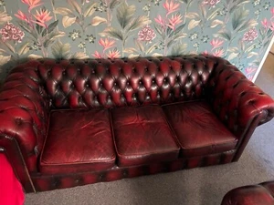 Oxblood leather Chesterfield suite, 3 seater sofa, single chair and footstool - Picture 1 of 8