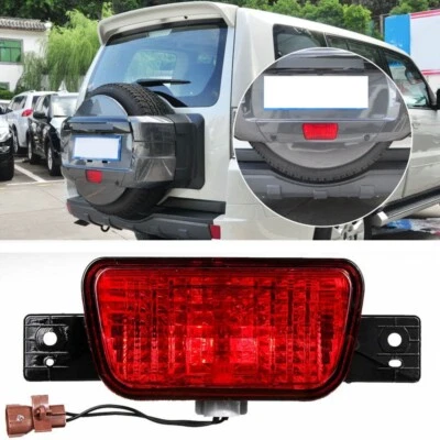 Ajuste para Mitsubishi Pajero V93 V97 MONTERO SHOGUN Cubierta de neumático de repuesto Faro antiniebla trasero Foto 1 de 4