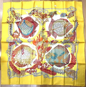 Hermes "Grands fonds" 100% Silk Carre Scarf 90cm Yellow Multi-color #4227 - Picture 1 of 12