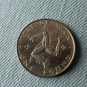 1978 isle of man £1 coin rare Worlds First £1 coin vgc - Picture 1 of 4