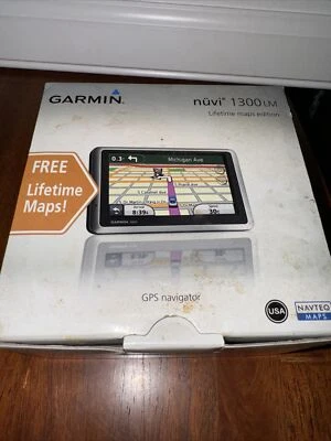 Garmin Nüvi 1300LM 4.3 Inch Portable GPS Navigator Address Book Bundle Pre-owned - Image 1 of 4