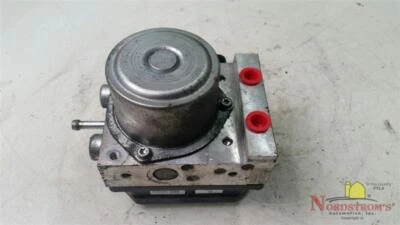 2013 Nissan Rogue ABS Antilock Brake Pump - Image 1 of 4