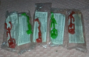 1980's BAKING SODA CEREAL PREMIUMS - Kellogg's - 7 Total (5 In Packages) - Picture 1 of 4
