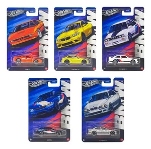 1:64 Hot Wheels 2025 srebrna seria BMW M ZESTAW 5 szt. GRT01-979N BMW M5, M1, M3 - Zdjęcie 1 z 1