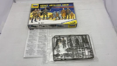  ZVE3517 Zvezda Soviet Artillery Crew(WWII) 1/35 - Immagine 1 di 2