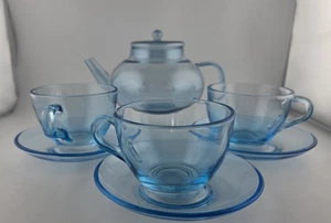 Target Bullseye San Valentino set 24 teiere in vetro blu e 3 tazze da tè piattini - Foto 1 di 7