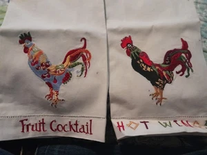 Pair Of Embroidered Rooster Decorative Hand Towels - Picture 1 of 14