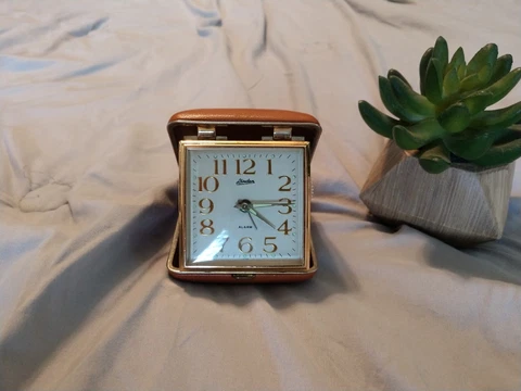 Antique Linden Wind Up Travel Desk Top Clock Brown Leather Case Steampunk Cover