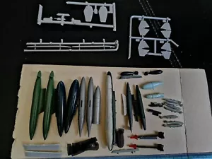 Missili aerei Airfix Monogram Revell plastica vintage lotto misto - Foto 1 di 5