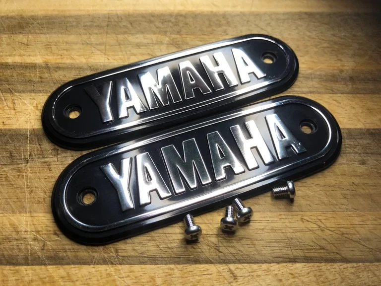 Yamaha AT1 CT1 JT1 JT2 HT1 CS2 CS3 TANK BADGES 2272416100 / 2762416100 - Image 1 of 1