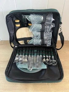 Hi Gear Picnic Pack Shoulder Bag Cool Bag Compartment - New But Has Damaged Flap - Picture 1 of 10
