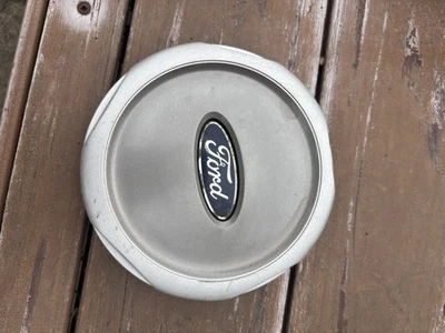 2001-2005 Ford Explorer Sport Trac Center Cap 1L24-1A096-AC SILVER HUBCAP OEM - Image 1 of 4