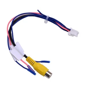 Adaptador de cable de reversa para cámara de visión trasera de 10 pines para automóvil - Imagen 1 de 4