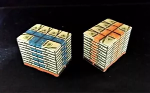2 x 1/64 Pioneer Seed Corn Sacks & Pioneer Soy Bean Sacks Pallets FARM/DIORAMA - Picture 1 of 1