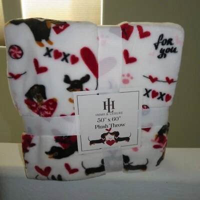 Dachshund Dogs Valentine Love X❤️x❤️ Hearts Polyester Plush Throw 50" x 60" NIP - Image 1 of 4