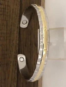 Magnetic Therapy Bracelet Arthritis Pain Relief Bangle Cuff Two Tone Hammered - Picture 1 of 7