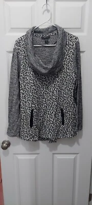 Suéter Style & Co gola alta tamanho GG cinza branco preto bolsos manga longa malha - Imagem 1 de 4