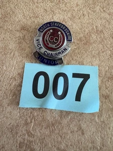 north yorkshire caravan club vice chairman (junior) badge - Foto 1 di 3