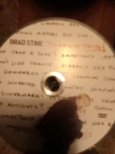 BRAD STINE TOLERIERT NUR DIESE DVD DISC GEBRAUCHT GETESTET KOSTENLOSER VERSAND NOTRACKING - Bild 1 von 1