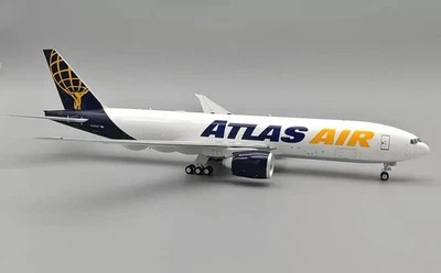 Atlas Air Boeing 777-F16 Con Supporto In Scala 1:200 Inflight200 IF777F5Y1024 - Immagine 1 di 2