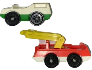 *Vehículos Fisher Price Little People de colección*COCHE VERDE Y CAMIÓN DE BOMBEROS ROJO*LOTE de 2 - Imagen 1 de 8