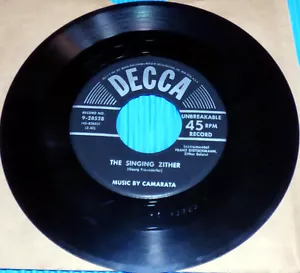 Camarata - Flashing Pearls & The Singing Zither / Decca 45 - Imagen 1 de 2