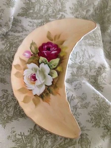 Vintage Lefton handbemalte Rosen große halbmondförmige Knochen Beilagenplatte - Bild 1 von 5