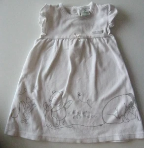 TU Disney Baby weißes ärmelloses Kleid "Winnie Puuh". Alter 9 - 12 Monate. - Bild 1 von 9