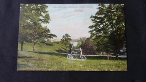 Postal fotográfica vintage - The Picnic Groupd High Park Toronto - Imagen 1 de 2