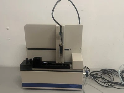 Módulo de valoración analítico Sirius T3 para analizador de solubilidad PhysChem pKa LogP Foto 1 de 4