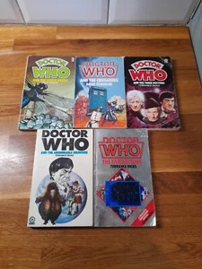 Doctor Who Books X5 Green Death, Three Doctors, Five Doctors, Snowmen,Crusaders - Picture 1 of 6