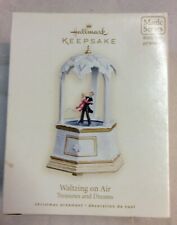 Hallmark Ornament 2007 Waltzing on Air Treasures And Dreams. Wind Up Movement