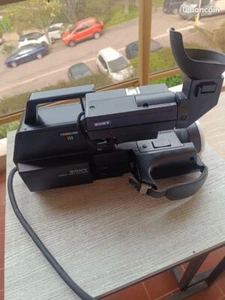 CAMERA SONY HVC 3000S - Photo 1/6