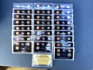 25 YEARS UNITED STATES COIN SETS 1969-1993 IN BOX WITH COA - Picture 1 of 7