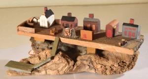 Arte de madera a la deriva decoración de madera mini casas de playa escena de barco firmado 1988 - Imagen 1 de 10