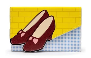 ¡NUEVO! DOROTHY RUBY ZAPATILLAS CARTERA PREMIUM PLEGABLE BOLSA A PRESIÓN MAGO DE OZ - Imagen 1 de 2