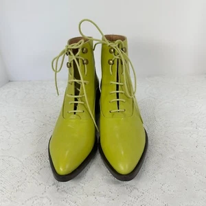 Usado en Excelente Condición Botas Oeste Intencionalmente en Blanco Verde Hechas España EE. UU. Talla 7M, Talla 38 EU  - Imagen 1 de 9