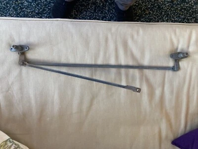 1964-66 Rambler Classic Rebel Ambassador рычаги крепления пылесоса - Изображение 1 из 4