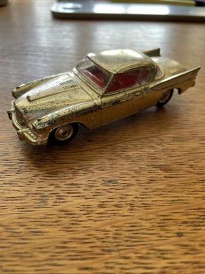 Juguetes Corgi Studebaker Golden Hawk Foto 1 de 4